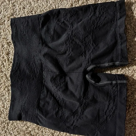 Gymshark biker shorts - Picture 6 of 6